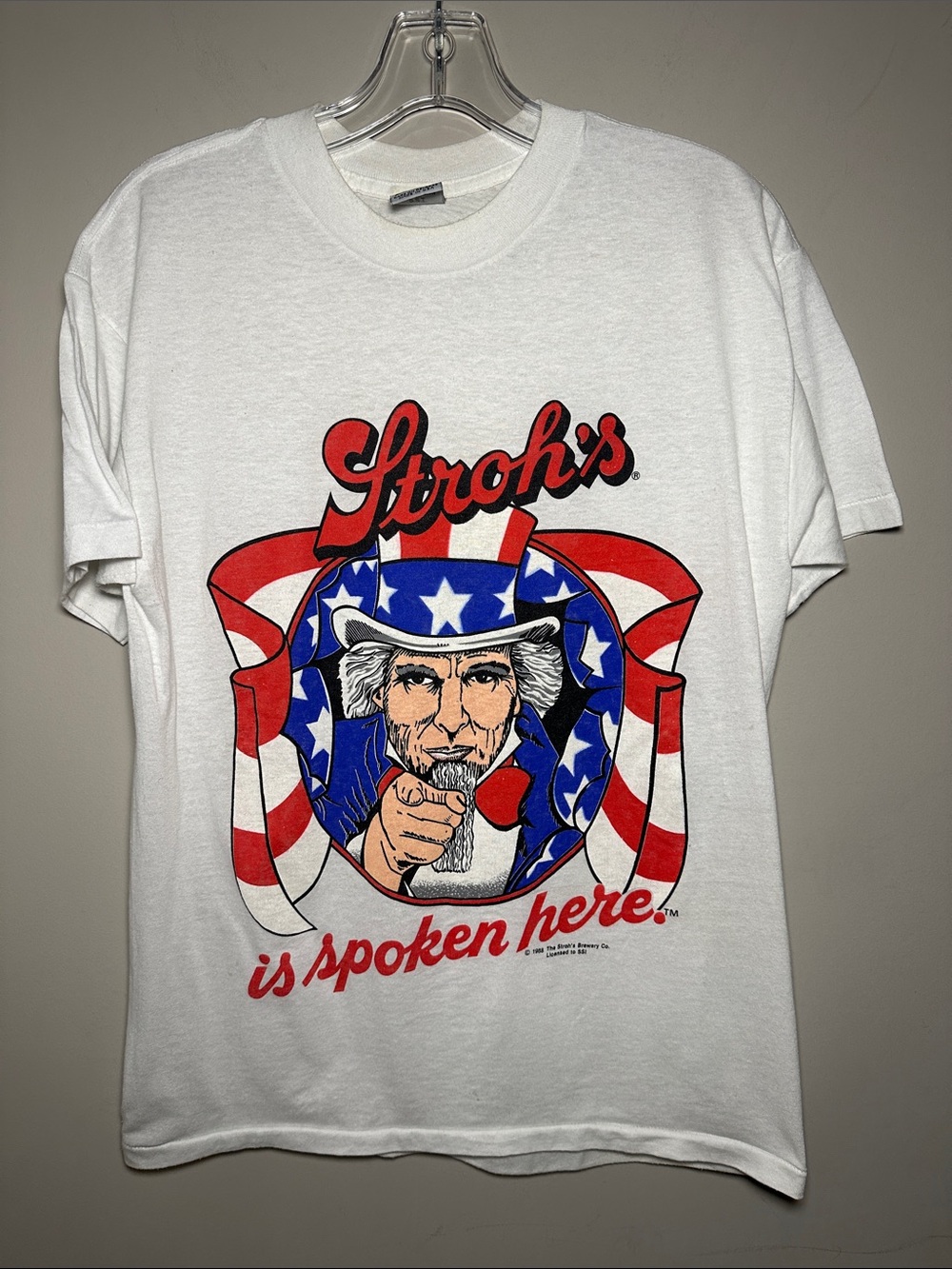 Top half Strohs is Spoken Here 1988 White Graphic Tee Patriotic Uncle Sam Design